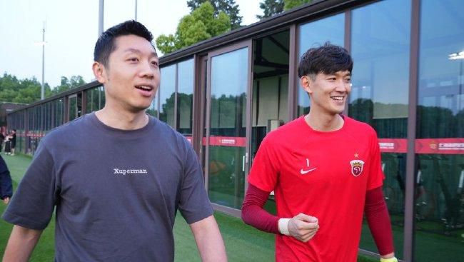 亚洲国产三级在线观看
