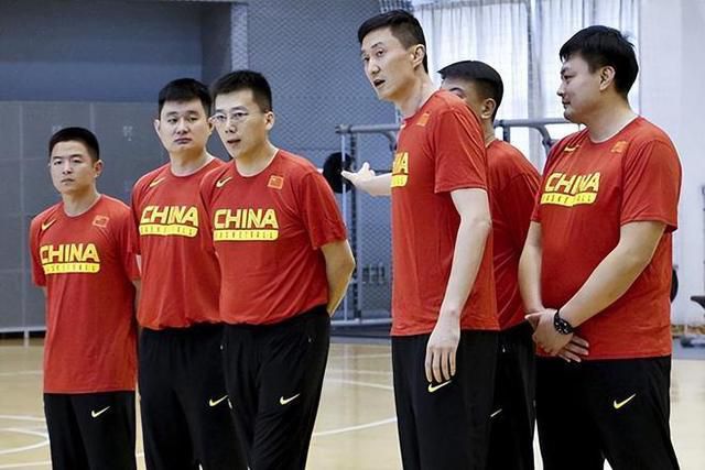 光溜溜瑜伽全套