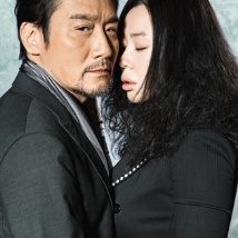美女尿口直播